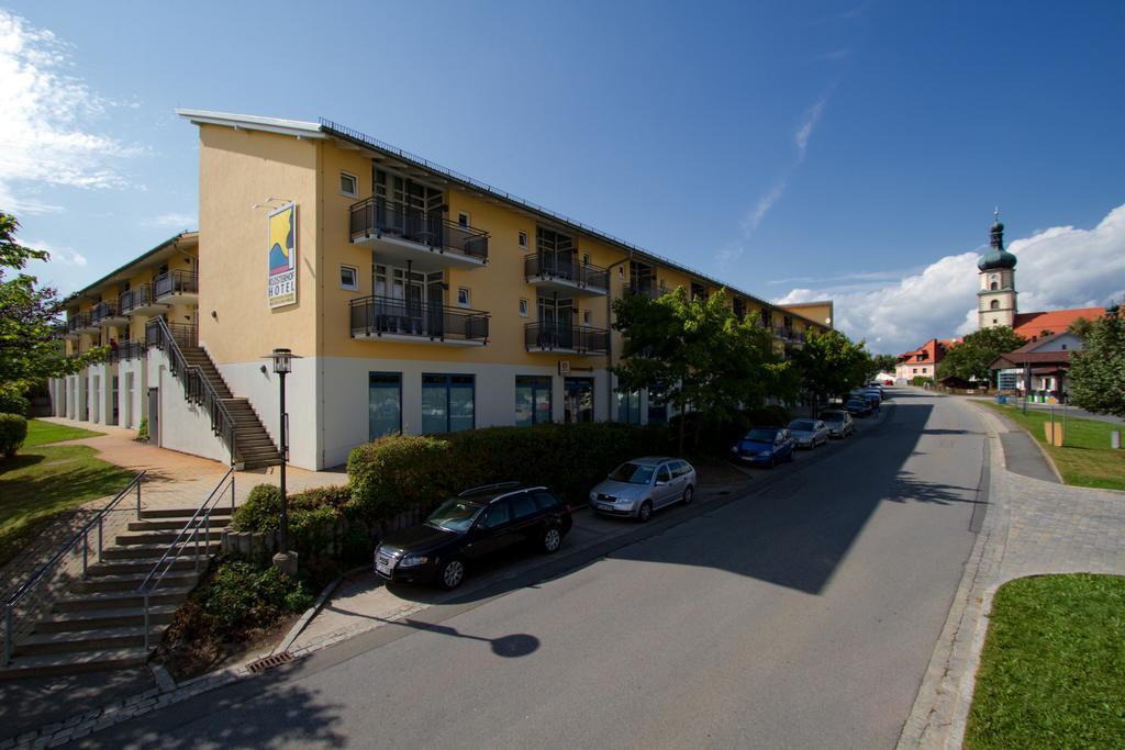 Donna Hotel Klosterhof نيوكيرتشن بيم هيليغين بلوت المظهر الخارجي الصورة
